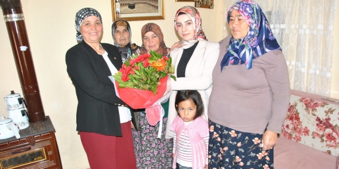 Büyükorhan’a atanan Baytak'ın ilk ziyareti kadın muhtara