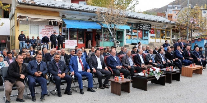 Köylerdeki çöpün toplanması için araç ve konteyner hibe edildi