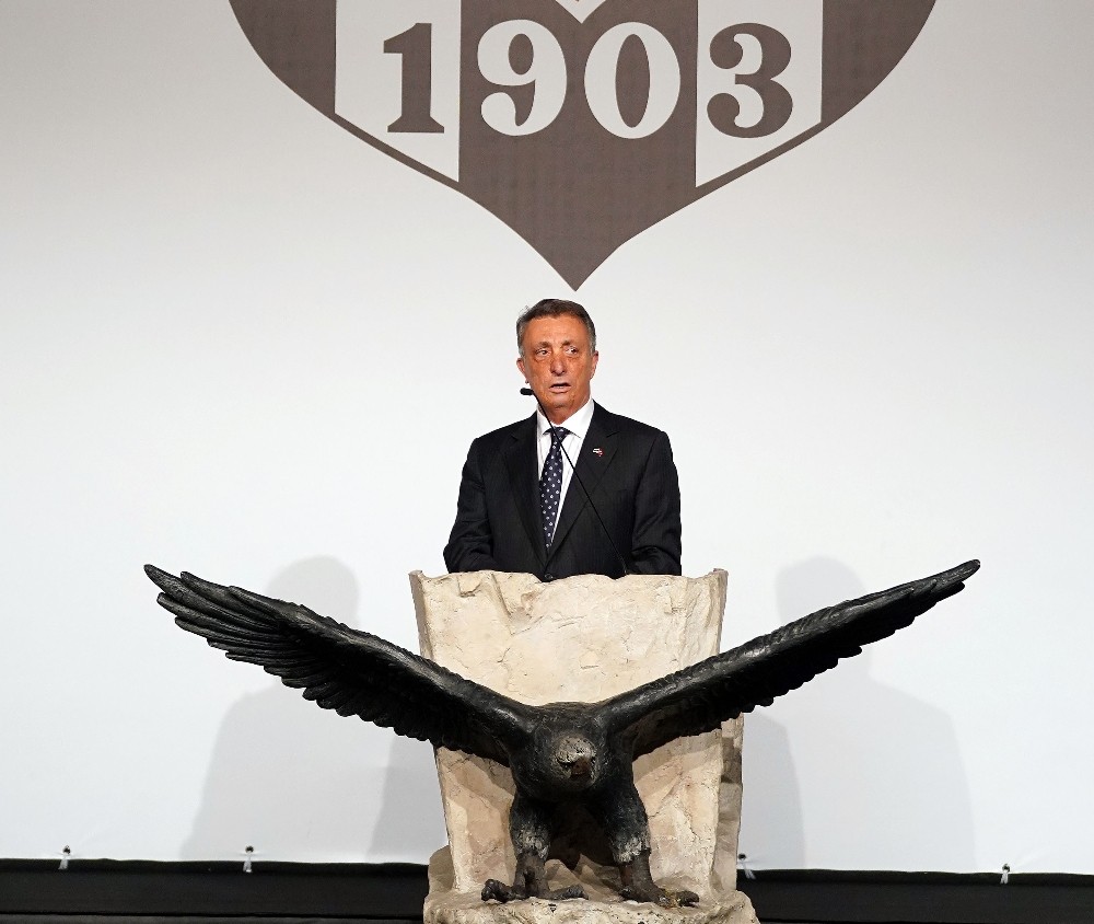 Çebi, Beşiktaş camiasının bayramını kutladı 