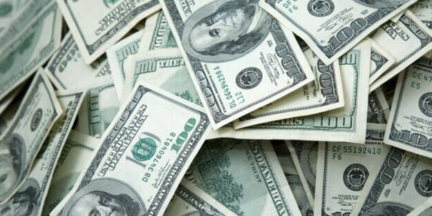 Cebinde, bankada dolar tutanlar dikkat! Ziraat Bankası'nın eski yetkilisi açıkladı: Dolar o rakamı görecek