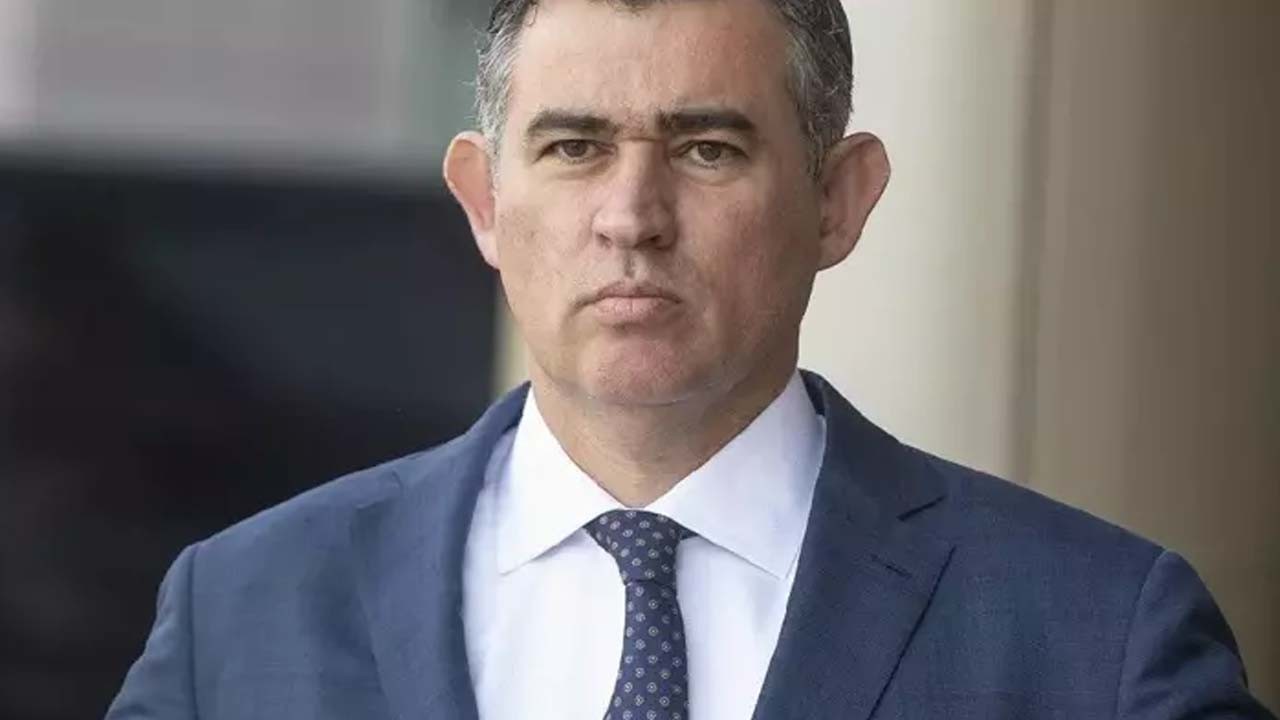 Çek Cumhuriyeti Büyükelçiliği'ne atanan Metin Feyzioğlu kimdir? Karar Resmi Gazete'de yayımlandı! Gündeme gelen Metin Feyzioğlu kaç yaşında?