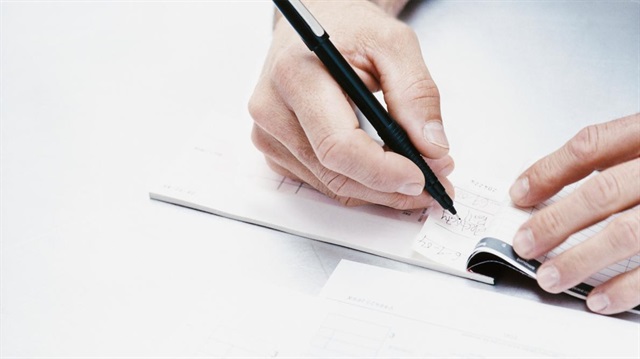 Çeke hapiste hırsızlık adımı