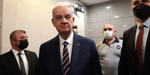 Çekirge bir kez daha sıçradı: İlker Başbuğ yine yırttı