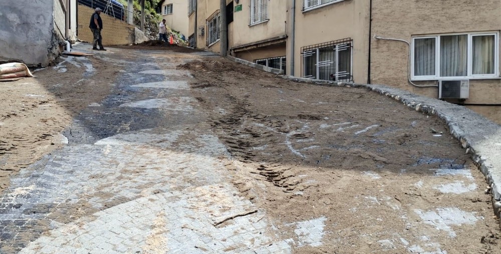 Çekirge sokakları yenileniyor 