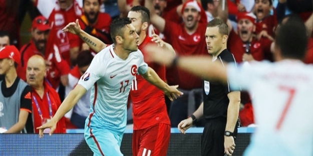 Çekler'i bitirdik! Peki Millilerimiz gruptan nasıl çıkar?