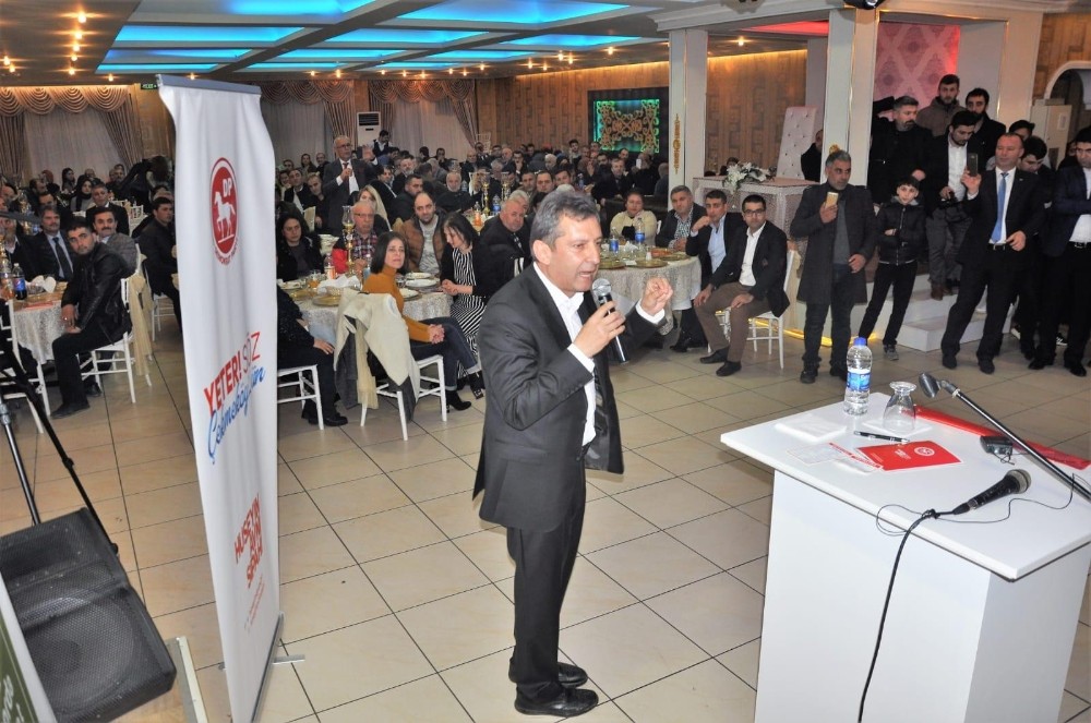 Çekmeköy’de Demokrat Parti adayı Hüseyin Avni Sipahi’ye STK’lardan destek 