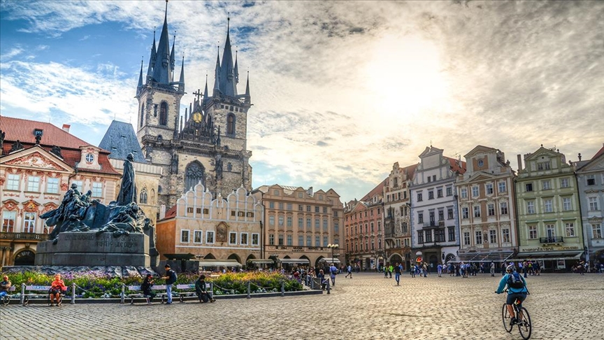 Çekya, Rusya'yla bağlantılı olduğu iddia edilen patlamanın 'devlet terörü' olmadığını açıklandı