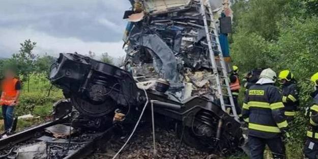 Çekya'da tren kazası! Çok sayıda yaralı var