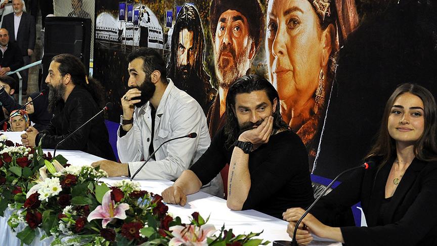 Celal Al: Diriliş Ertuğrul' ile tarihini bilen bir nesil yetişiyor