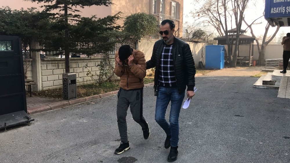 Çelik kasa ve bilgisayar hırsızları yakalandı 