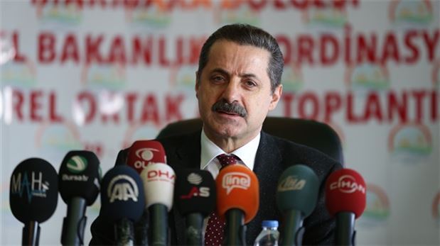 Çelik: Taşeron devreden çıkarılacak