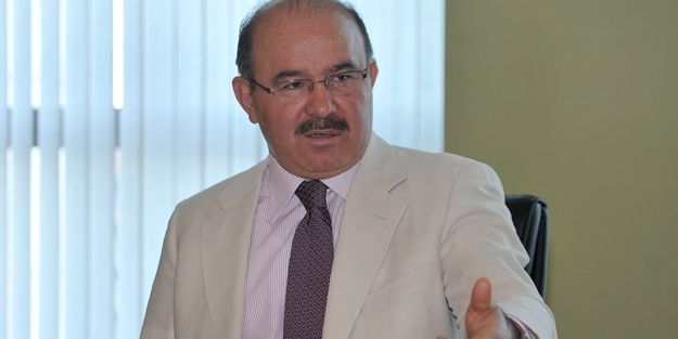 Çelik: Barzani ve Perver barışa büyük katkı sağlar