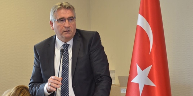 Cem Kara kimdir nerelidir? CHP Çatalca belediye başkan adayı Cem Kara
