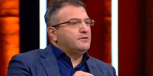  Cem Küçük, Bu fotoğraf Ekrem Bey'in aleyhine yazar' diyerek uyarıda bulundu!