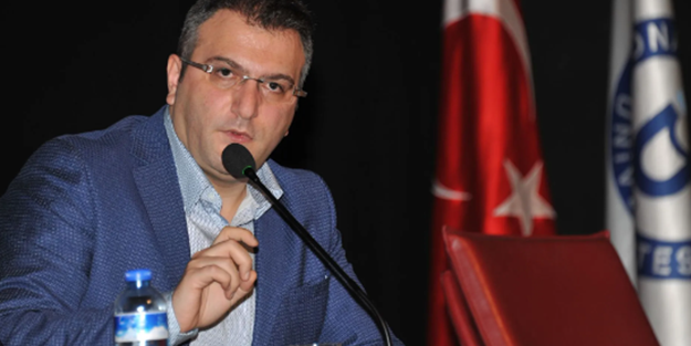 Cem Küçük çılgına döndü! Hükümet yetkililerine seslendi: Parasını toplayıp verelim