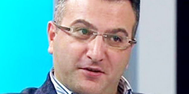 Cem Küçük son kulis bilgisini Türkiye ile paylaştı! İşte İstanbul Adaylığı için öne çıkan iki isim...