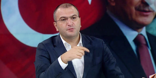 Cem Küçük'ten Odatv ve o yazara kumpas uyarısı!