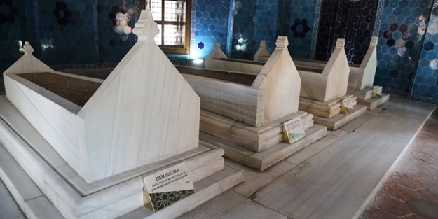 Cem Sultan Türbesi - Bursa