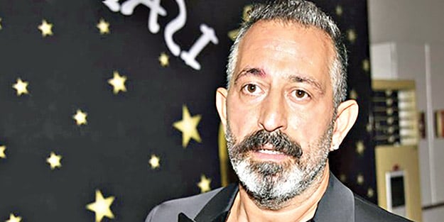 Cem Yılmaz gişede çakıldı