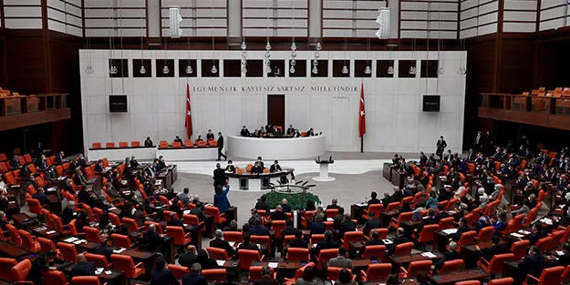 Cemevleri düzenlemesi Meclis'ten geçti
