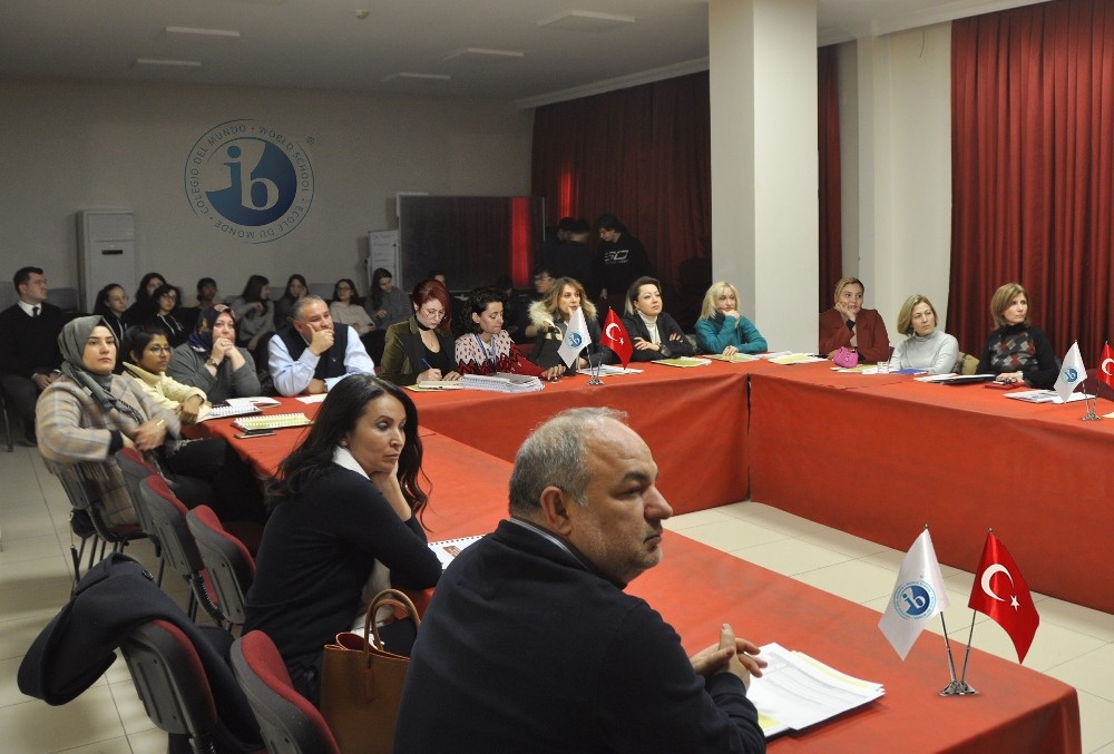 Cemil Alevli Koleji IB Diploma Programı 1. Veli Çalıştayı 