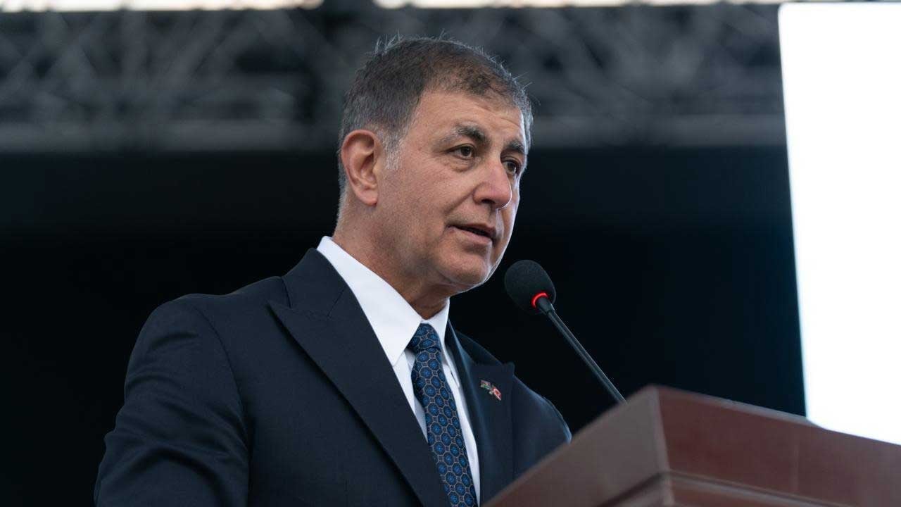Cemil Tugay sonrası sıraya girdiler! CHP'de istifa dalgası