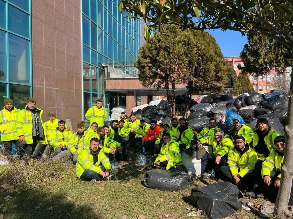 ‘Cemre Hareketi 5 bin Gönüllüsü ile Deprem Bölgesinde’