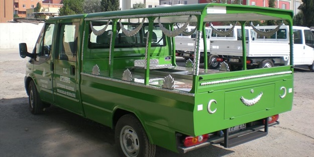 Cenaze aracında bakın ne taşıdılar!