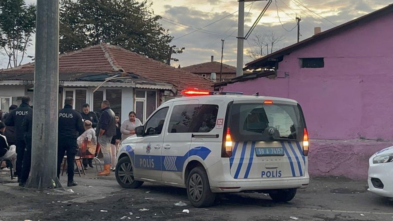 Cenaze evi savaş alanına döndü! Ölüler ve yaralılar var