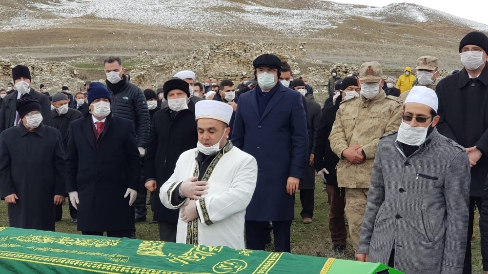 Cenaze namazında virüs tedbirleri 
