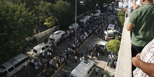 Cenazeler Gaziantep Adli Tıp Kurumuna gönderildi