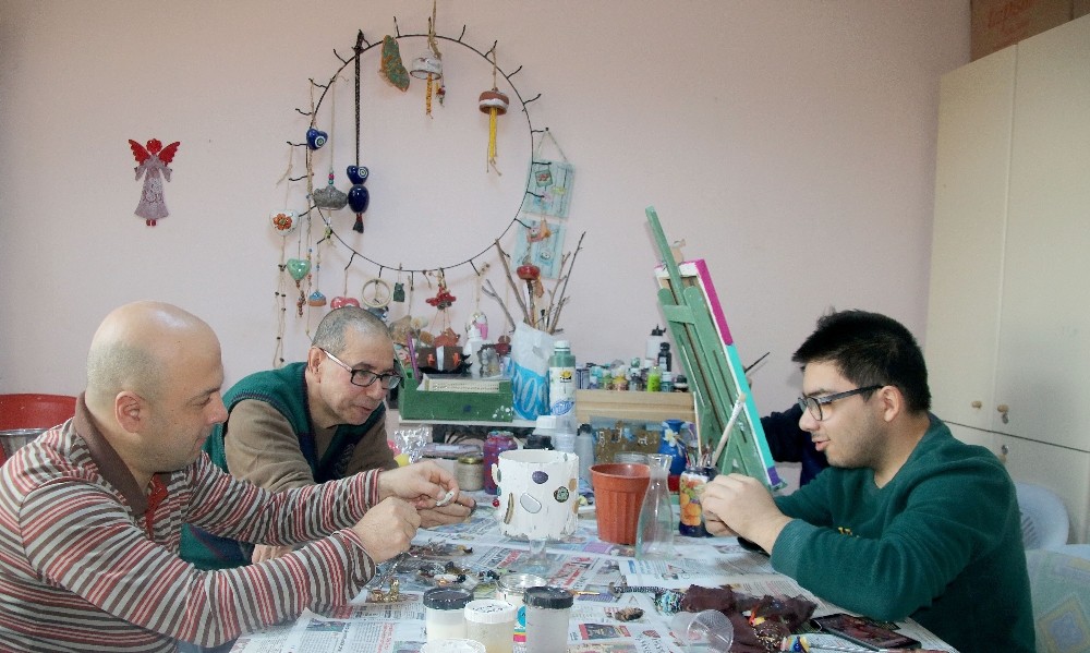 Ç’engel Atölye’de üretim sevinci 