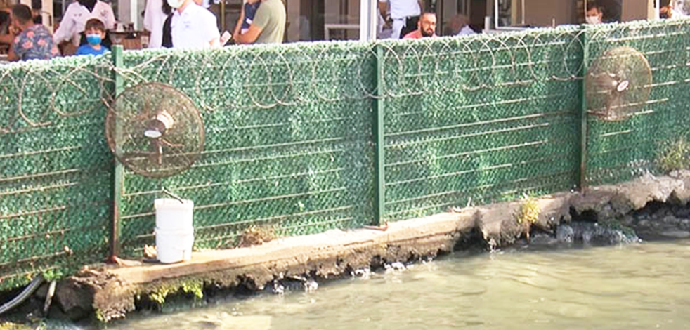 Çengelköy'de dereden gelen kötü kokuya vantilatörlü önlem