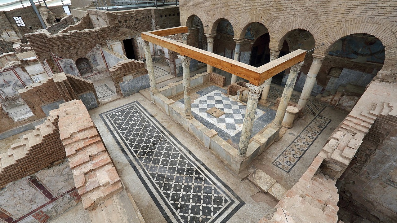 Cengiz Holding, Efes'e destek verdi