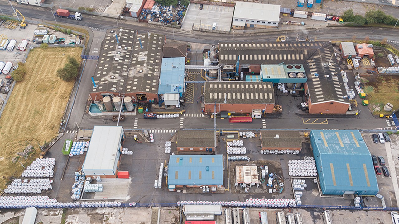 Cengiz Holding'den önemli işbirliği! Elektrikli araç bataryaları için malzeme üretilecek