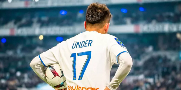 Cengiz Ünder öyle bir rekora imza attı ki... Spor gündemine bomba gibi düştü!