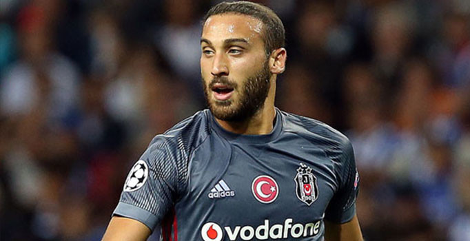 Cenk için bomba iddia: Everton'la anlaştı