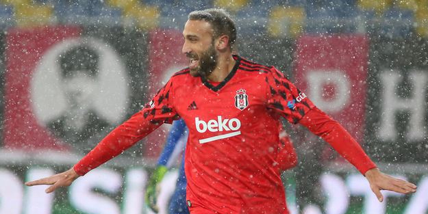 Cenk Tosun ile Fenerbahçe arasındaki görüşme ortaya çıktı