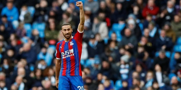 Cenk Tosun ilk golünü Manchester City'ye attı
