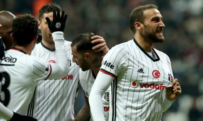 Cenk Tosun: Üçüncü yıldızı çok istiyoruz