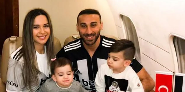 Cenk Tosun yola çıktı