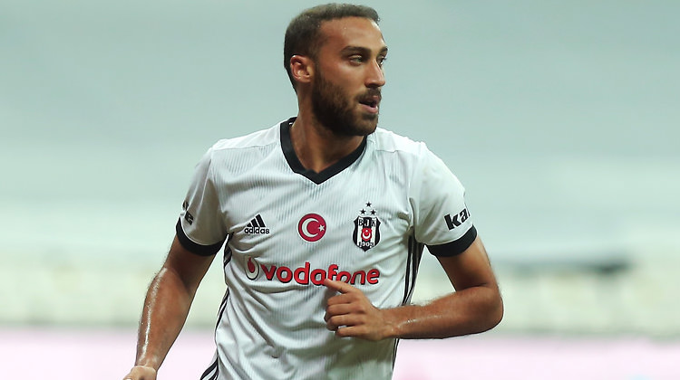 Cenk Tosun'a baş döndüren teklif!