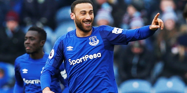 Cenk Tosun'dan ilk siftah