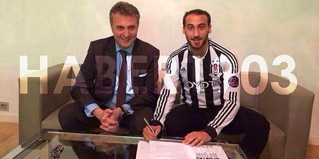 Cenk Tosun resmen Beşiktaş'ta