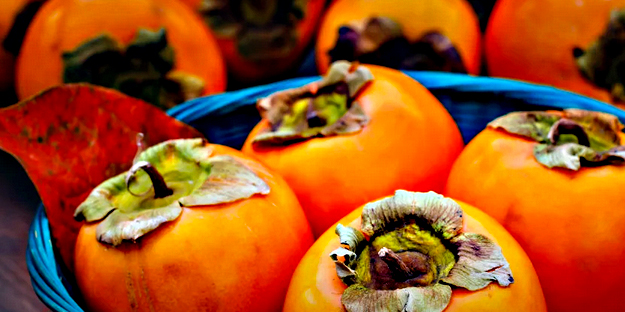 Cennet hurmasının faydaları! Trabzon Hurması: C vitamini en çok bu gıdada dolu! Herkes onu konuşuyor