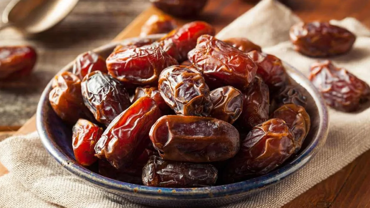 Cennet Meyvesi ve Doğum Mucizesi: Hurmanın Sırrı!