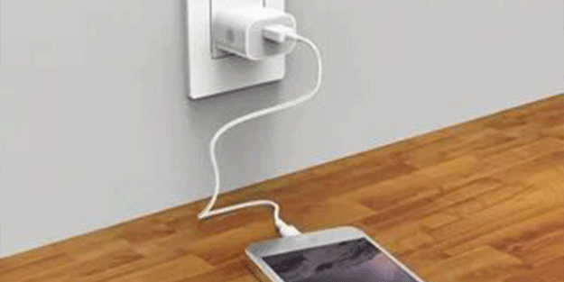 Cep telefonu kullanan herkesi ilgilendiriyor! Şarj cihazında bu tehlikeye dikkat