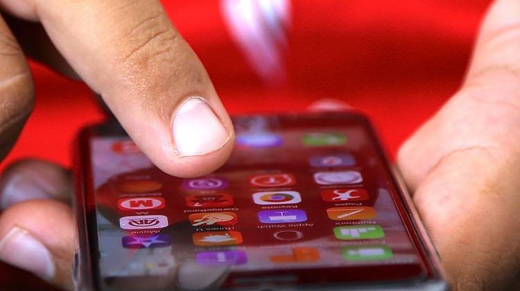 Cep telefonunda rekor beklentisi!