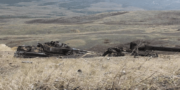 Cephe hattında Putin’i sarsacak gelişme! Altınları bırakıp kaçtılar