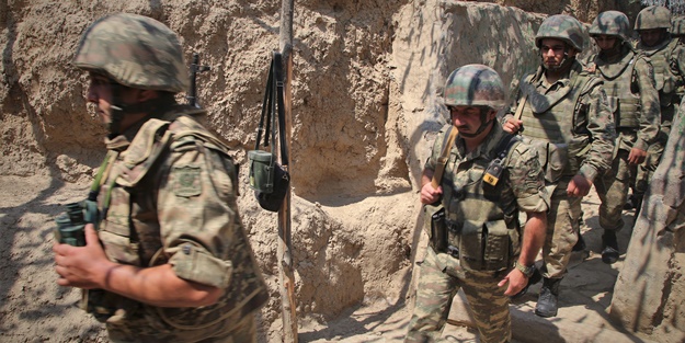 Cephe hattından Türkiye'ye mesaj: Kardeşimizin desteğini her dakika hissediyoruz